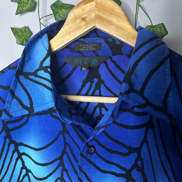Vintage spiderman button up - Picture 5 of 7